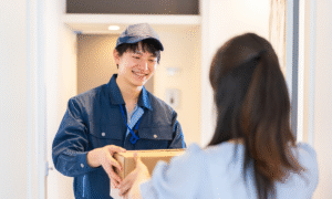 How Smart Lockers Are Solving the Last-Mile Delivery Crisis