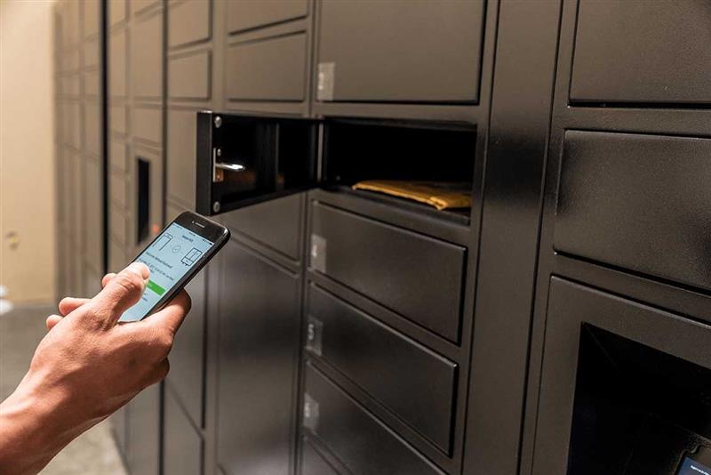 Transforming Airport Maintenance Operations with Smart Lockers