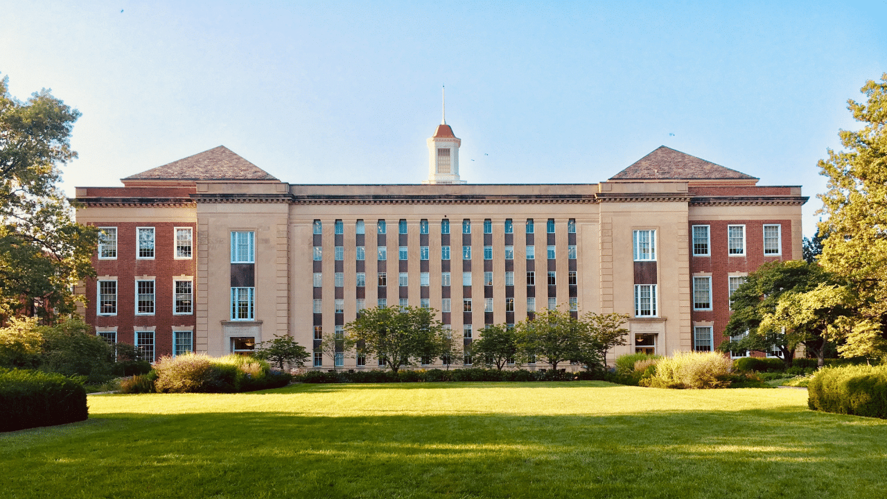 How Smart Lockers Are Strengthening Campus Security